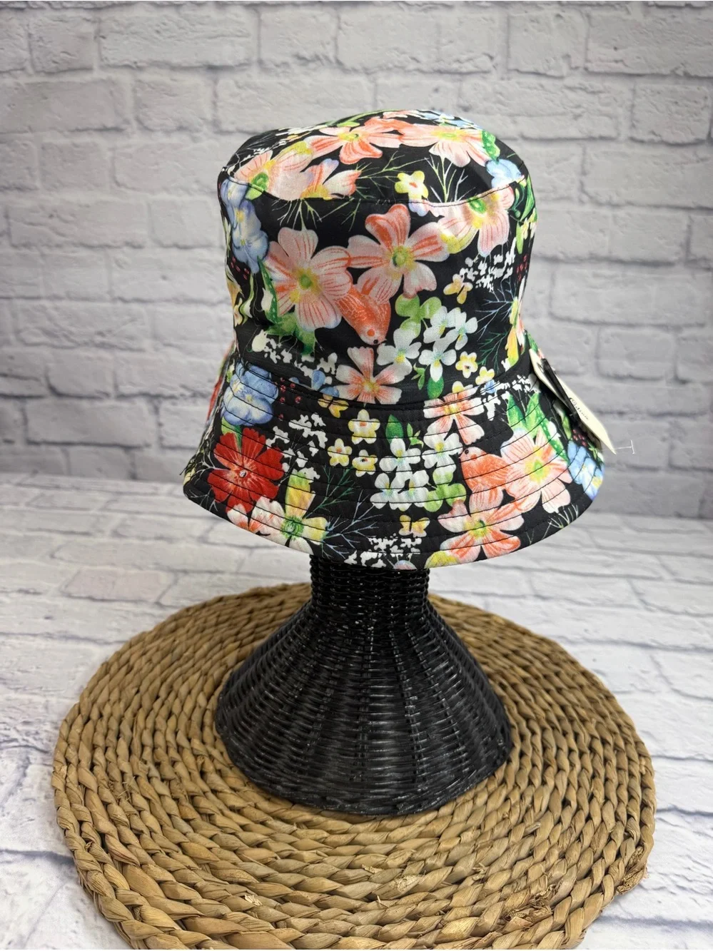 NWT Odiva Floral Bucket Hat - Black with Pink, Green & Blue Flowers